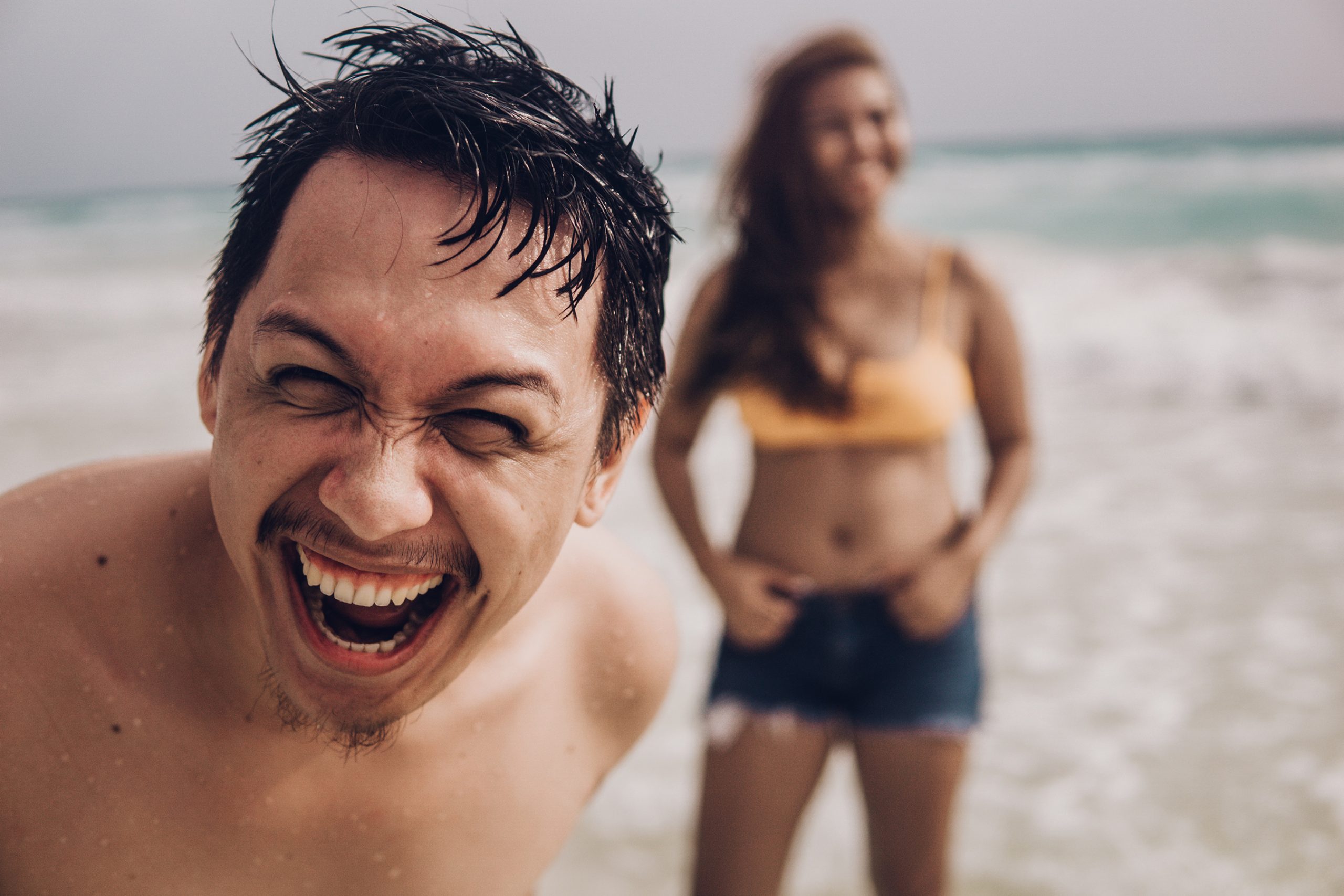Cuida tu sonrisa este verano: consejos para unas vacaciones sin contratiempos